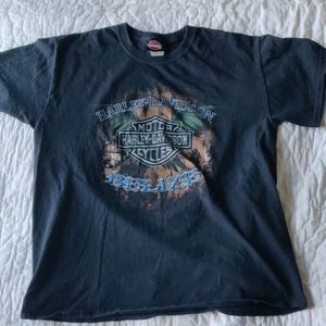 Men's size large Harley-Davidson black shirt